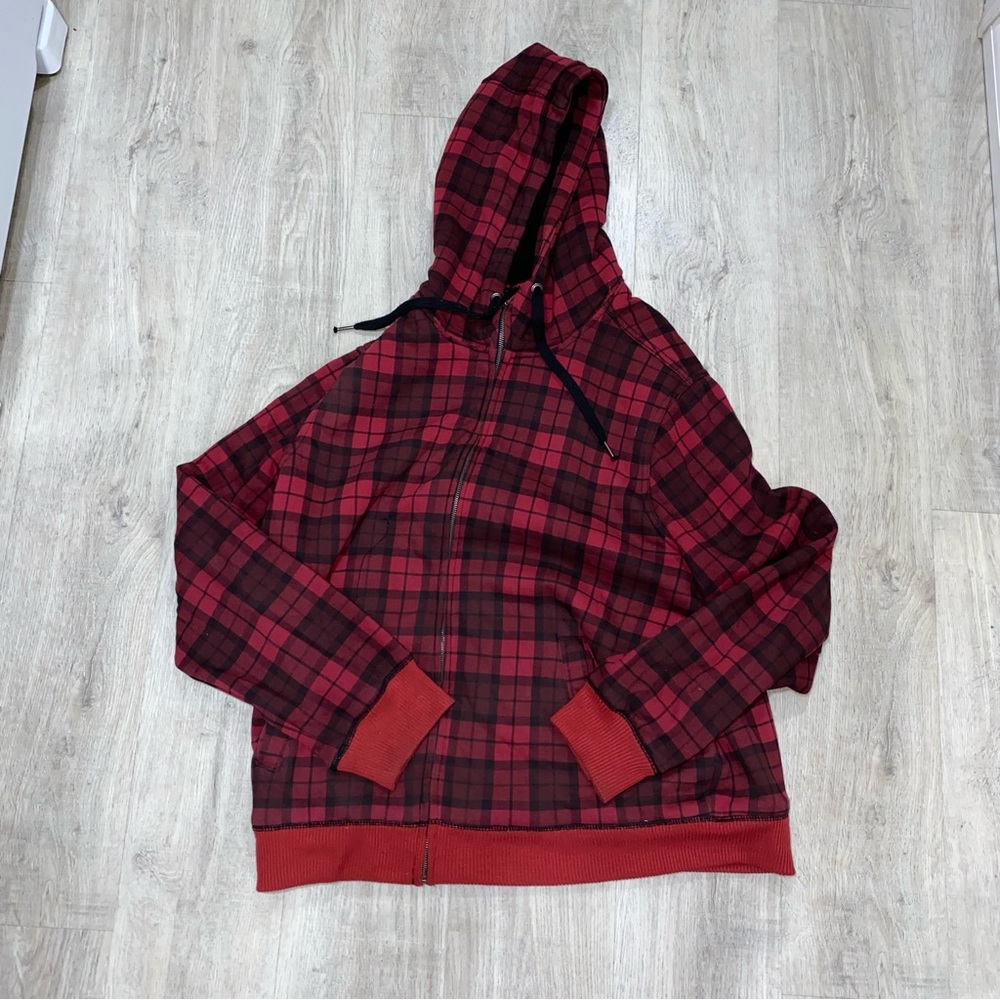 Aeropostale Black & Red Zip Up Jacket Size XL
